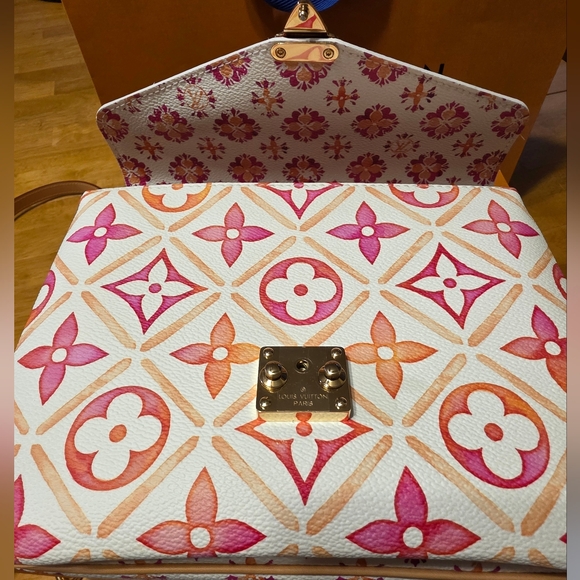 Louis Vuitton 2024 By The Pool Metis Coral - Picture 14 of 17